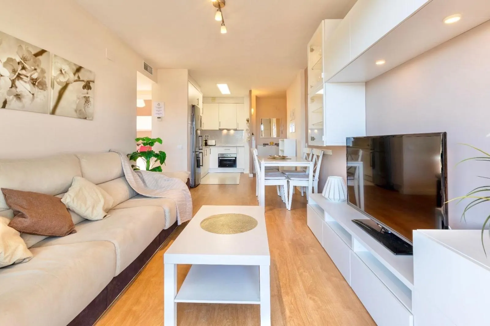 Mediterranean Way La Pineda Apartman